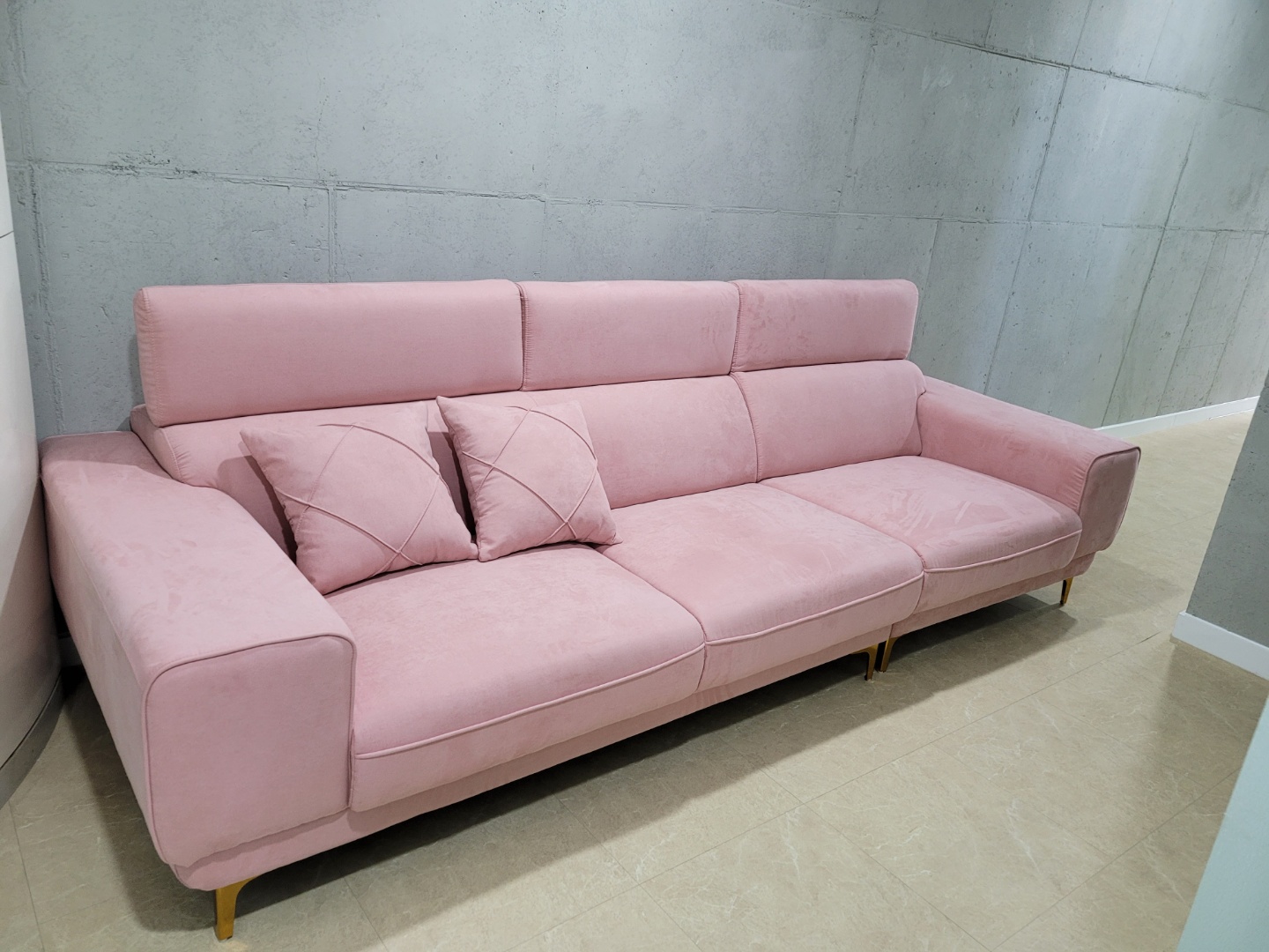 2049928719_U0hGtqo3_d532f5cb349d5da554f52a0d210938effa027b39.jpg 이미지크게보기
